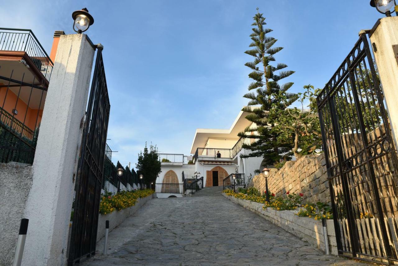 Marywilliam Bed & Breakfast อากรอโปลี ภายนอก รูปภาพ